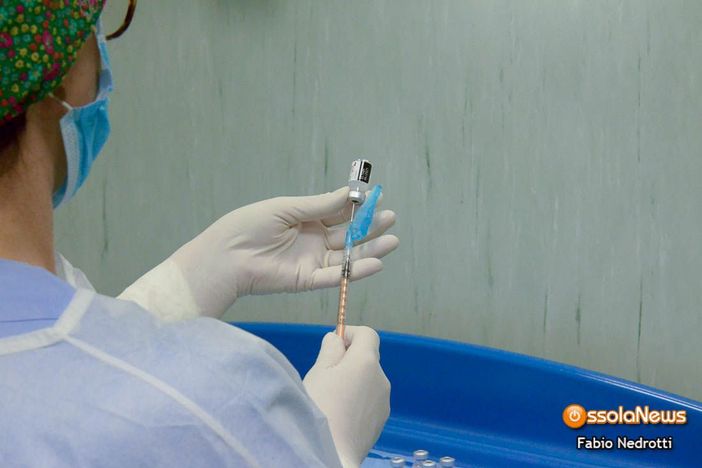 In Piemonte fino a domenica somministrati 243 mila vaccini, di cui 102 mila seconde dosi In Piemonte fino a domenica somministrati 243 mila vaccini, di cui 102 mila seconde dosi