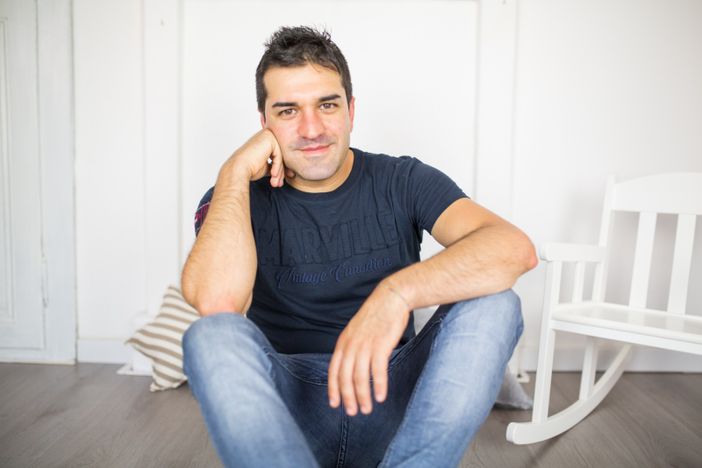 Su Mediaset lo spot di Salvatore Ranieri contro le barriere architettoniche Su Mediaset lo spot di Salvatore Ranieri contro le barriere architettoniche