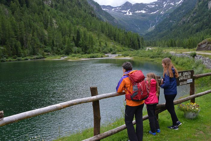 Esperienze di fine estate con il Distretto Turistico dei Laghi, Monti e Valli dell’Ossola Esperienze di fine estate con il Distretto Turistico dei Laghi, Monti e Valli dell’Ossola