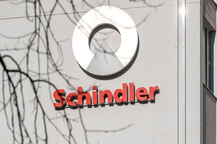 Allarme frontalieri: in trenta a rischio nello stabilimento "Schindler" di Locarno Allarme frontalieri: in trenta a rischio nello stabilimento "Schindler" di Locarno