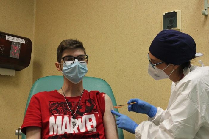 Oltre 6000 le pre-adesioni per vaccinarsi dei 12-15enni non fragili