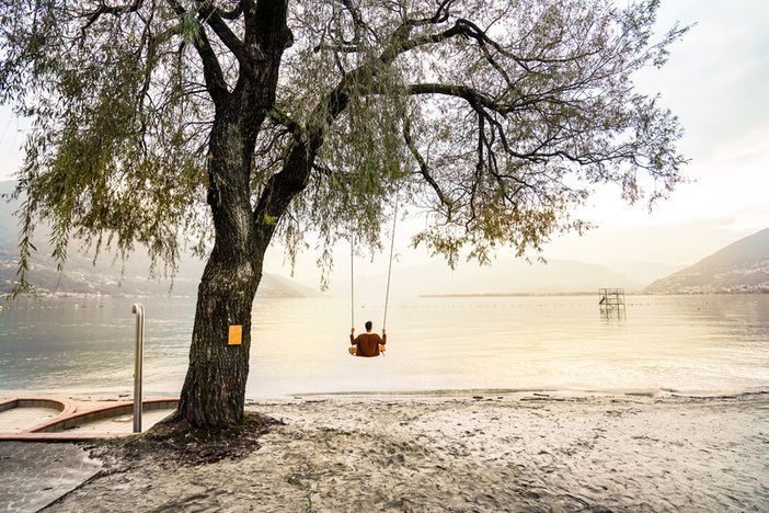 Le altalene “Swing the World” si diffondono in tutto il Ticino