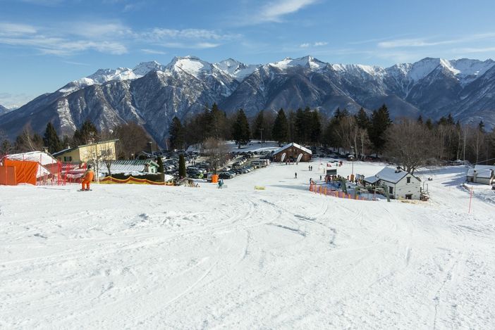 Domobianca365 vicina al popolo ucraino: si scia per sostenere le popolazioni colpite dalla guerra