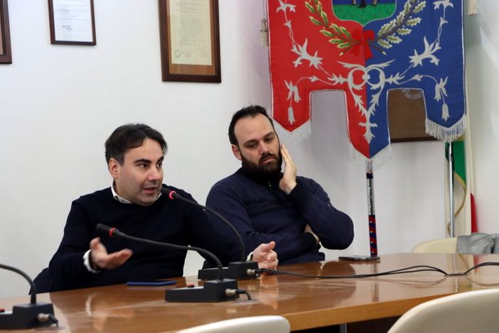 ''Villa ha un rapporto corretto con le istituzioni. Domo no....''