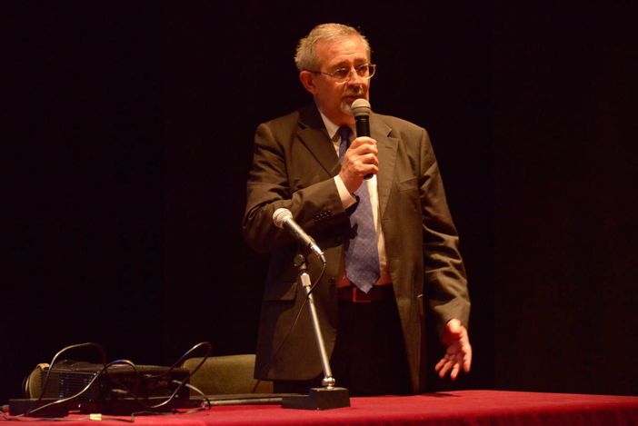 Lutto a Domo per l'improvvisa scomparsa del preside Pierantonio Ragozza