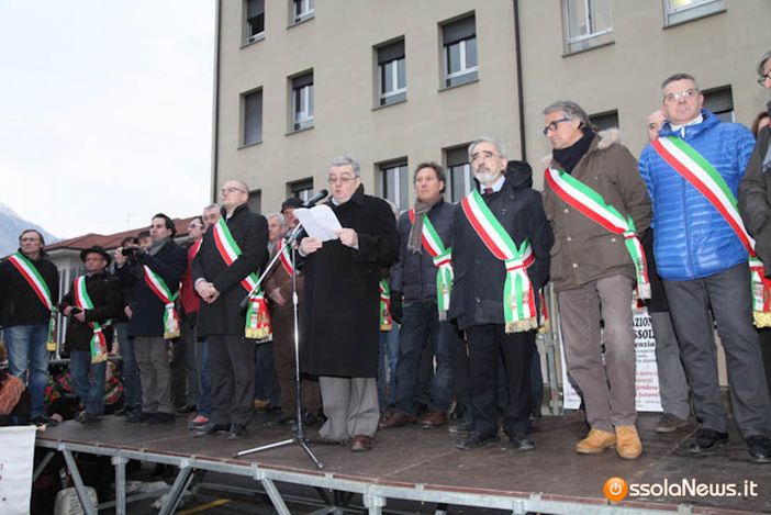 L’assordante silenzio degli amministratori ossolani e.....
