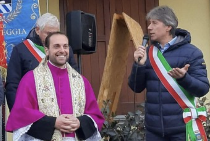 Valle Vigezzo, cinque paesi in festa per don Gabriele FOTO Valle Vigezzo, cinque paesi in festa per don Gabriele FOTO