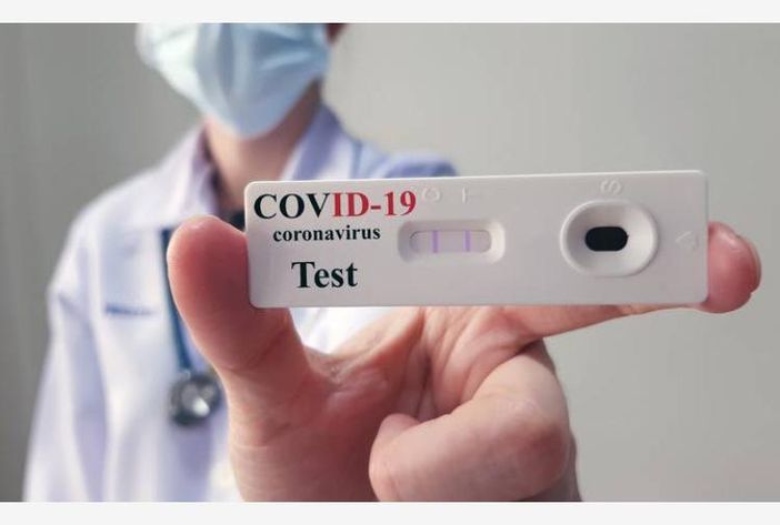 Basta un test antigenico per ottenere il Green Pass: la Svizzera si adegua alla UE