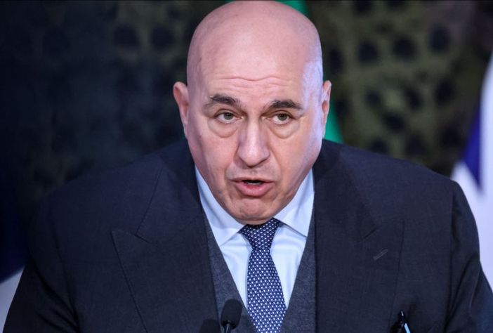 Medio Oriente, Crosetto “Giornata storica, l’Italia sostiene la pace”