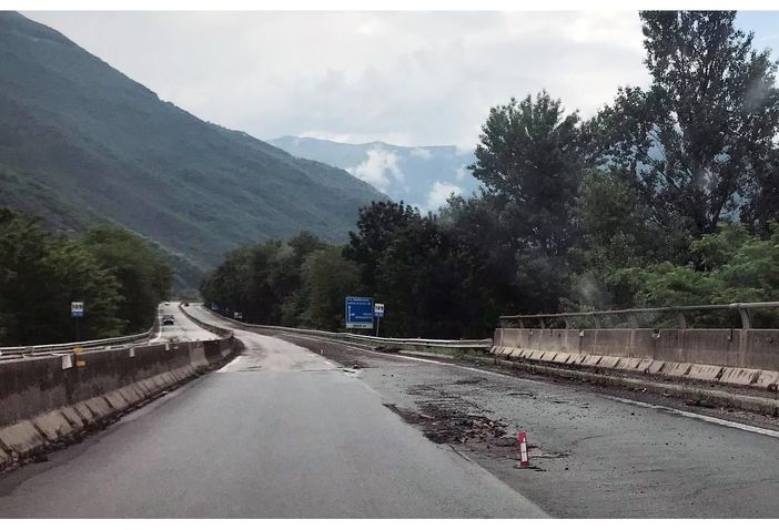 SS 33, corsia unica sul ponte tra Premosello e Anzola