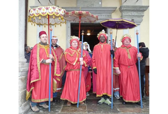 A Calasca Castiglione la Sacra Rappresentazione con l'arrivo dei Re Magi