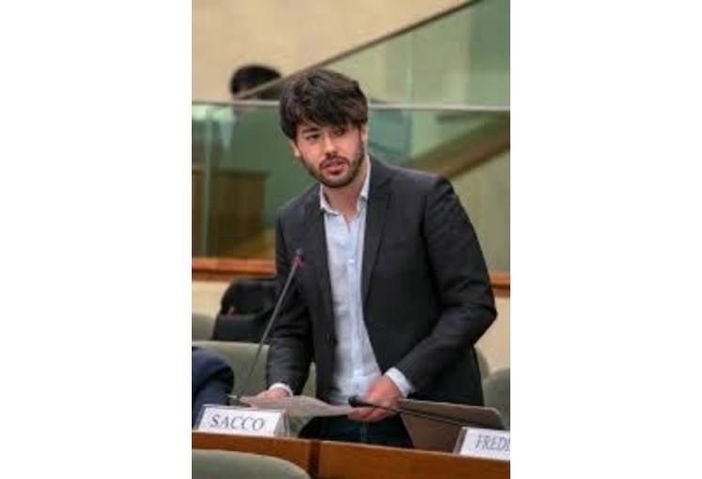 Venerdì 2 Sean Sacco a Domo per raccogliere firme contro il gioco d'azzardo