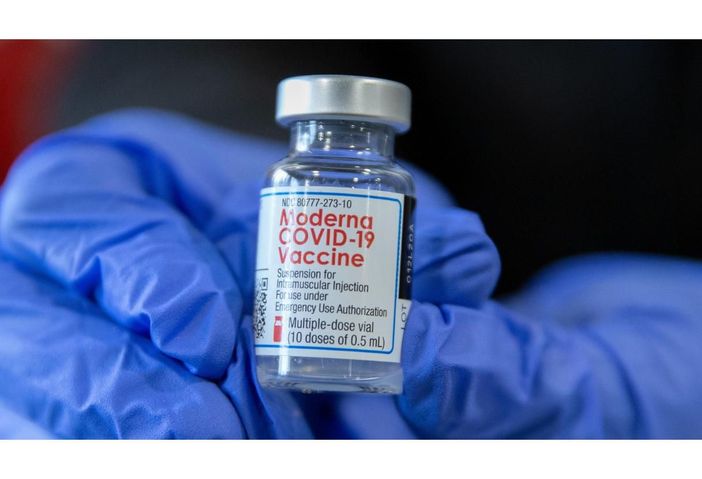 Lunedì i vaccinati sono stati 26 mila. Da oggi al via le preadesioni per la fascia 55-59 anni