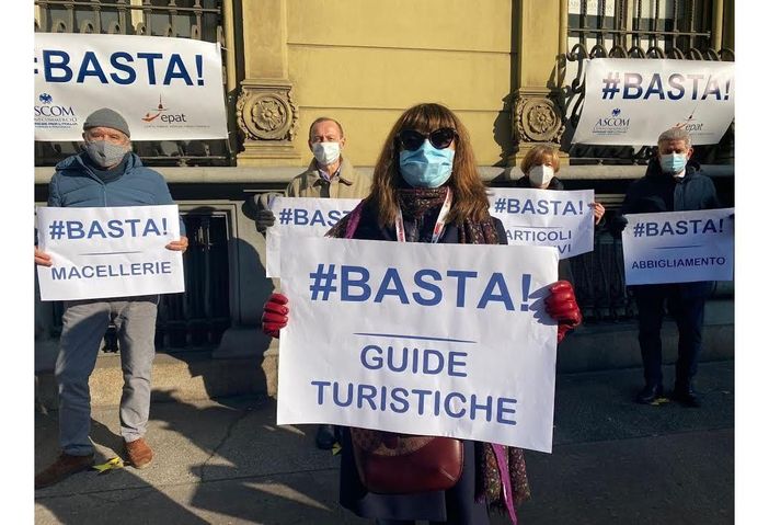 “Il giro d'affari è crollato, necessario un sostegno”. Le voci degli agenti di viaggio alle prese con la pandemia