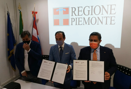 Vaccino in vacanza, Cirio: “Dopo la Liguria pronto l'accordo con Lombardia e Valle d'Aosta Vaccino in vacanza, Cirio: “Dopo la Liguria pronto l'accordo con Lombardia e Valle d'Aosta
