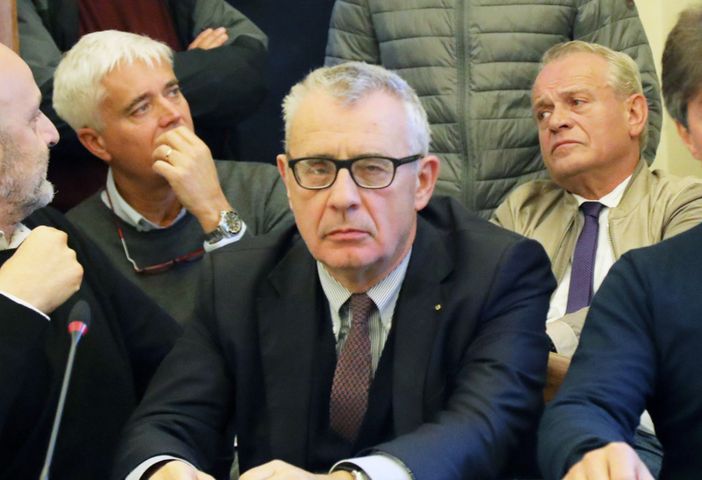 Gli auguri del sindaco di Varzo Bruno Stefanetti Gli auguri del sindaco di Varzo Bruno Stefanetti