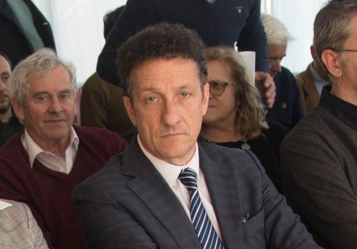 Gusmeroli eletto presidente della commissione Attività produttive, Commercio e Turismo Gusmeroli eletto presidente della commissione Attività produttive, Commercio e Turismo