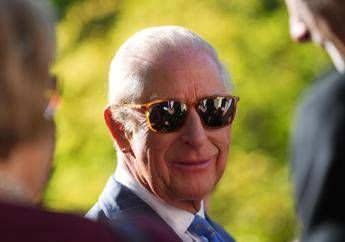 Buckingham Palace, un ex maggiordomo rivela le regole non scritte di re Carlo