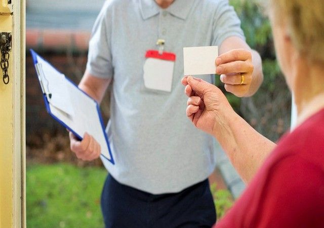 Truffa del "falso nipote" in Canton Ticino: in manette due italiani in frontiera Truffa del "falso nipote" in Canton Ticino: in manette due italiani in frontiera