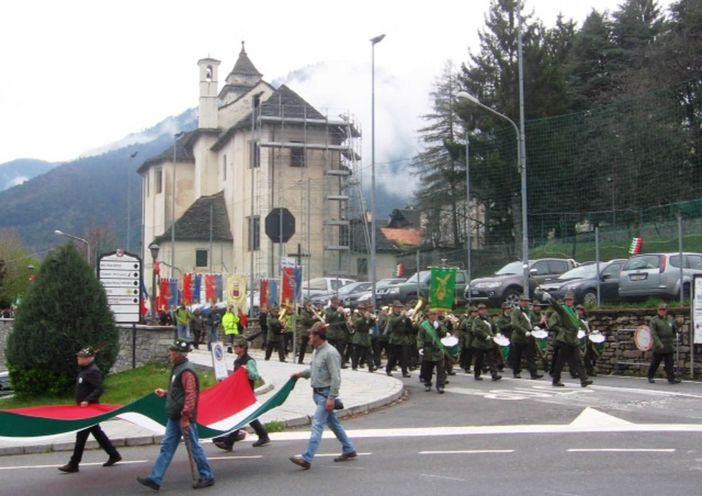 Alpini in festa a Toceno Alpini in festa a Toceno
