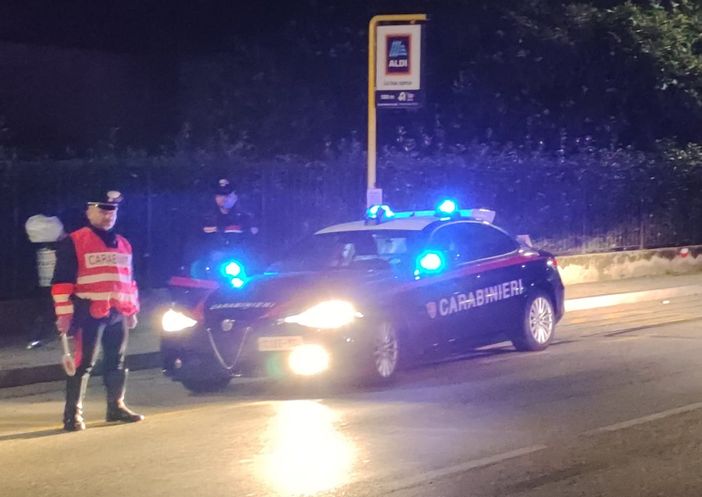 Controlli del fine settimana, ritirate 11 patenti