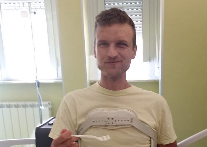 Gara di solidarietà per un alpinista ferito gravemente in Valle Antrona: "Una handbike per la sua nuova vita" Gara di solidarietà per un alpinista ferito gravemente in Valle Antrona: "Una handbike per la sua nuova vita"