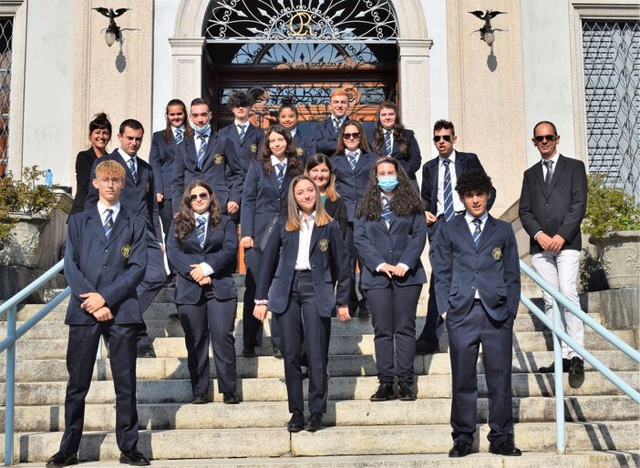 L’anno scolastico dell'Alberghiero Rosmini inizia con il saluto speciale degli stellati Bartolini e Palmieri