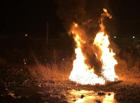 Piedimulera celebra l’Epifania con il “falò d’la vegia” Piedimulera celebra l’Epifania con il “falò d’la vegia”