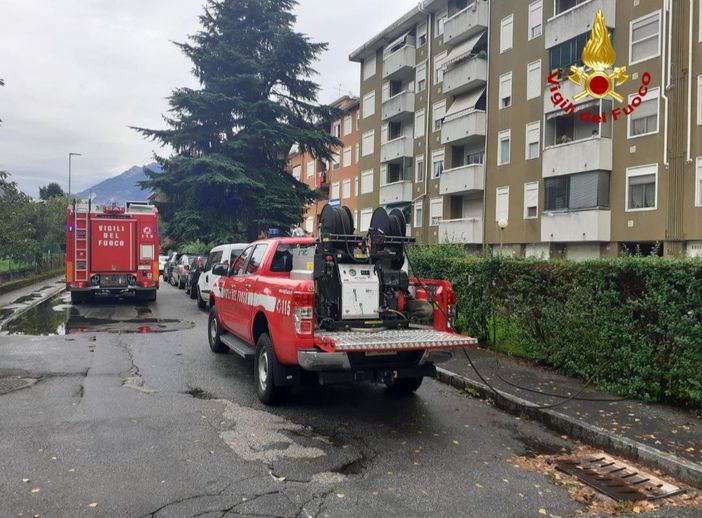 Principio di incendio su un balcone a Domodossola Principio di incendio su un balcone a Domodossola
