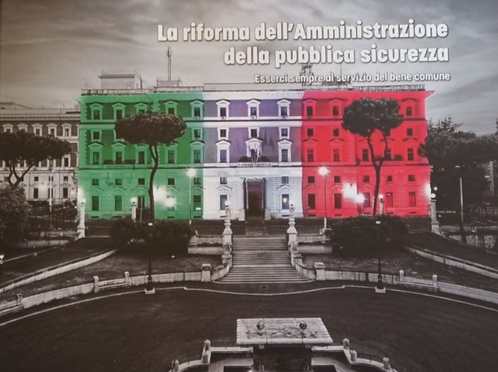 Quarant'anni fa la 'smilitarizzazione' della Polizia