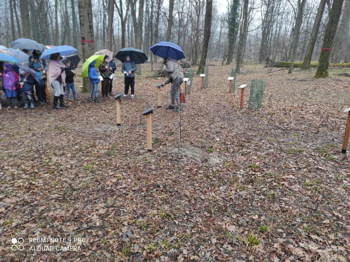 Si allarga il giardino delle donne del Bosco Tenso con tre nuove piante