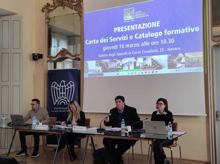 Cst, presentati la carta servizi e il catalogo formativo