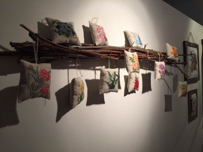 Punto croce, una mostra nel cuore di Santa Maria Maggiore