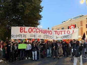 Gaza e Flotilla, manifestanti in piazza: "Stop complicità del governo con Israele"