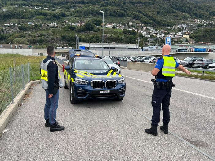 Pattuglie miste tra il locarnese e il Verbano Cusio Ossola Pattuglie miste tra il locarnese e il Verbano Cusio Ossola