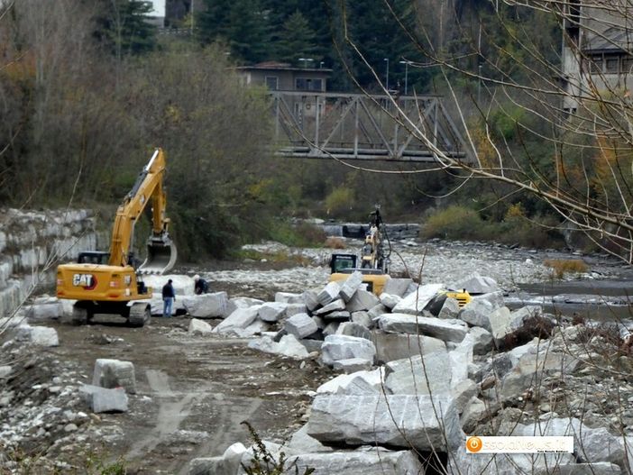 I lavori nel torrente Ovesca a Villadossola