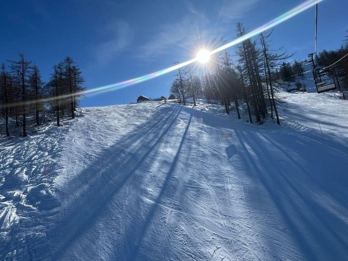 Neve in quota a Domobianca365: apre anche la seggiovia Casalavera