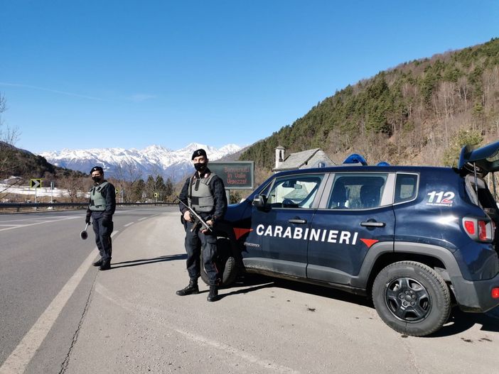 In giro alle 3 di notte ubriachi in Zona Rossa, sanzionati due fratelli