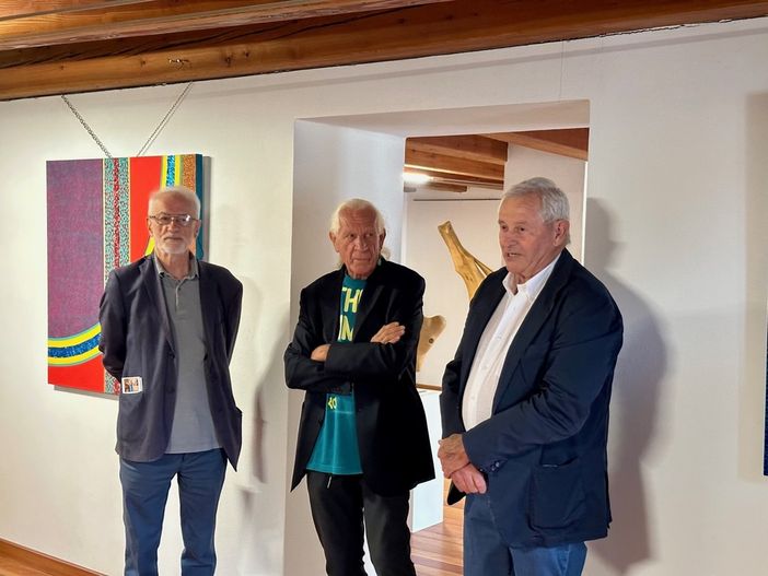 Arte e viaggio: la personale dell'artista Sergio Saccani a Craveggia