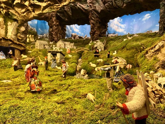 Allestito in chiesa a Malesco un presepe speciale