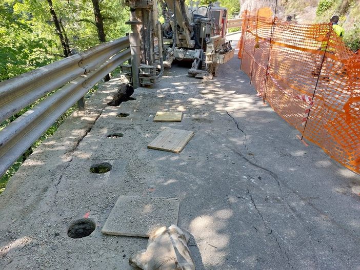 Domani riprendono i lavori sulla SS 337: chiusura a fasce orarie fino al 30 novembre Domani riprendono i lavori sulla SS 337: chiusura a fasce orarie fino al 30 novembre