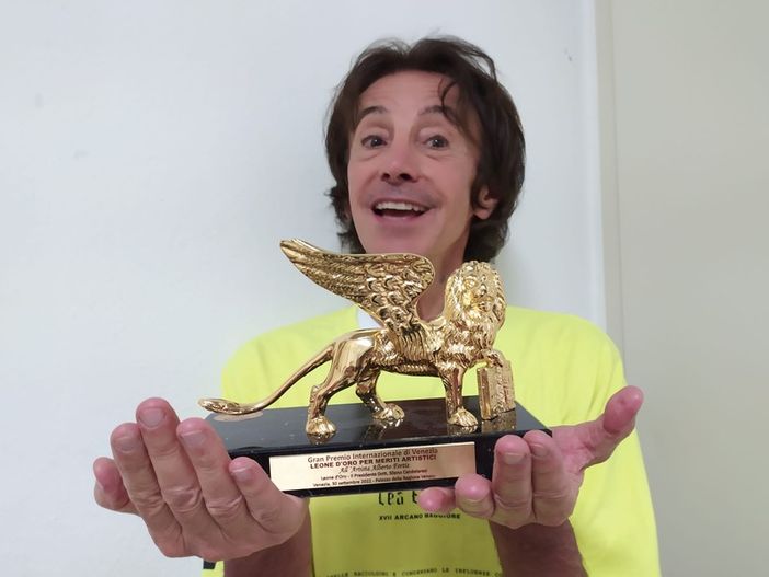 Alberto Fortis: “Domodossola sempre più bella, mi piacerebbe diventasse una città universitaria” Alberto Fortis: “Domodossola sempre più bella, mi piacerebbe diventasse una città universitaria”