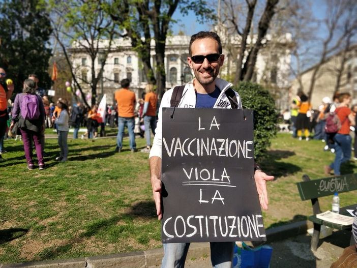 Stralcio alle multe dei No Vax, Cirio spiazza tutti: “Giusto, chi non le ha pagate non aveva i soldi per farlo”