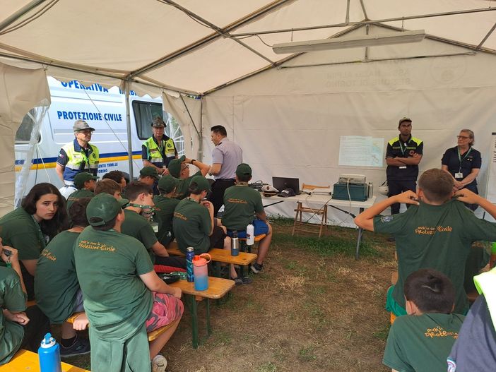 Al via a Baceno il campo scuola della protezione civile Al via a Baceno il campo scuola della protezione civile