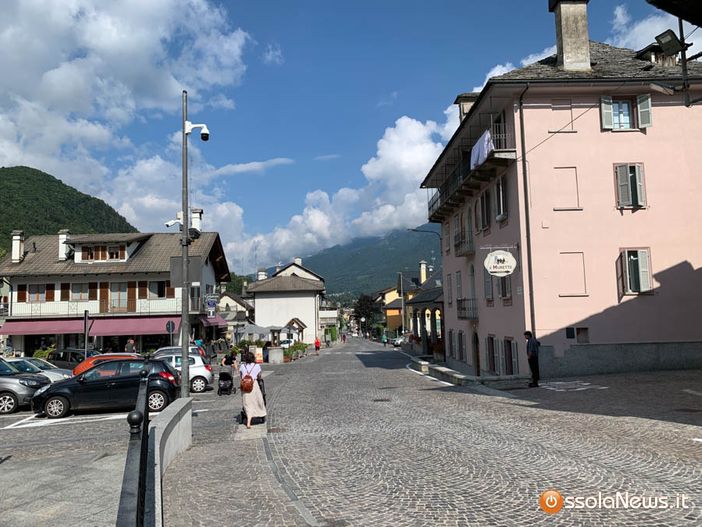 Al Circolo di Malesco un raduno di auto sportive Al Circolo di Malesco un raduno di auto sportive