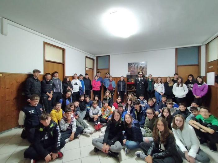 Lezione di legalità per gli alunni delle medie del Rosmini International Campus