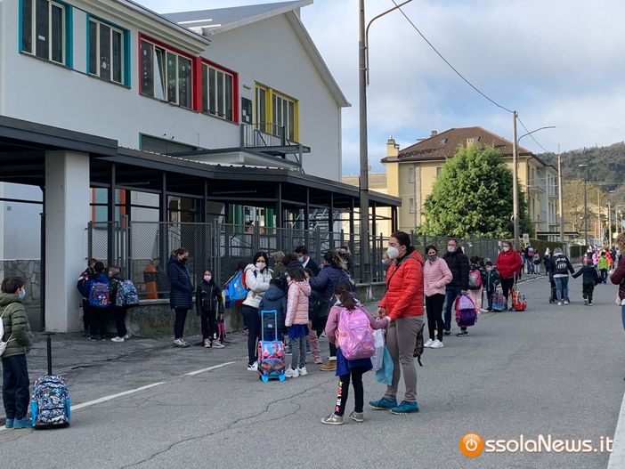 “La mascherina a scuola si sarebbe potuta togliere prima, investendo sulla ventilazione meccanica”