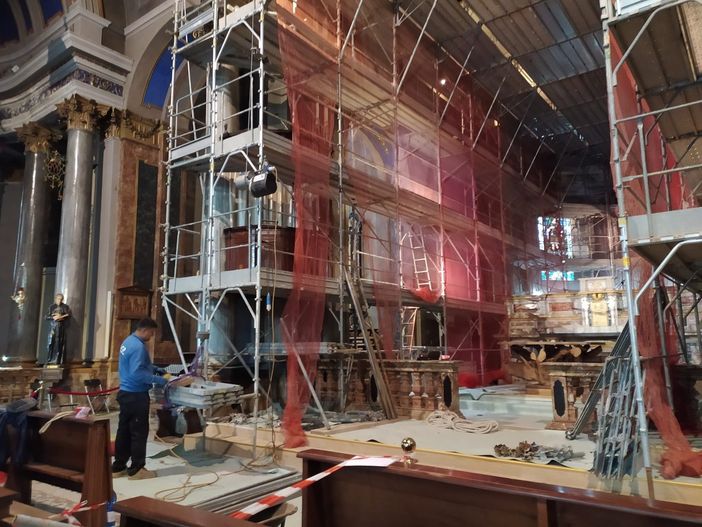 Partito il restauro dell’abside della Collegiata