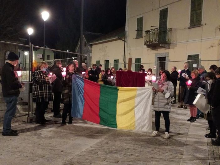 Al Calvario si è svolto il pellegrinaggio per i Missionari Martiri Al Calvario si è svolto il pellegrinaggio per i Missionari Martiri