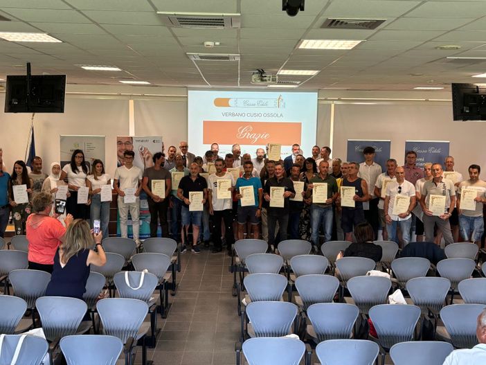 Cassa Edile del Vco: premiati 46 lavoratori FOTO Cassa Edile del Vco: premiati 46 lavoratori FOTO